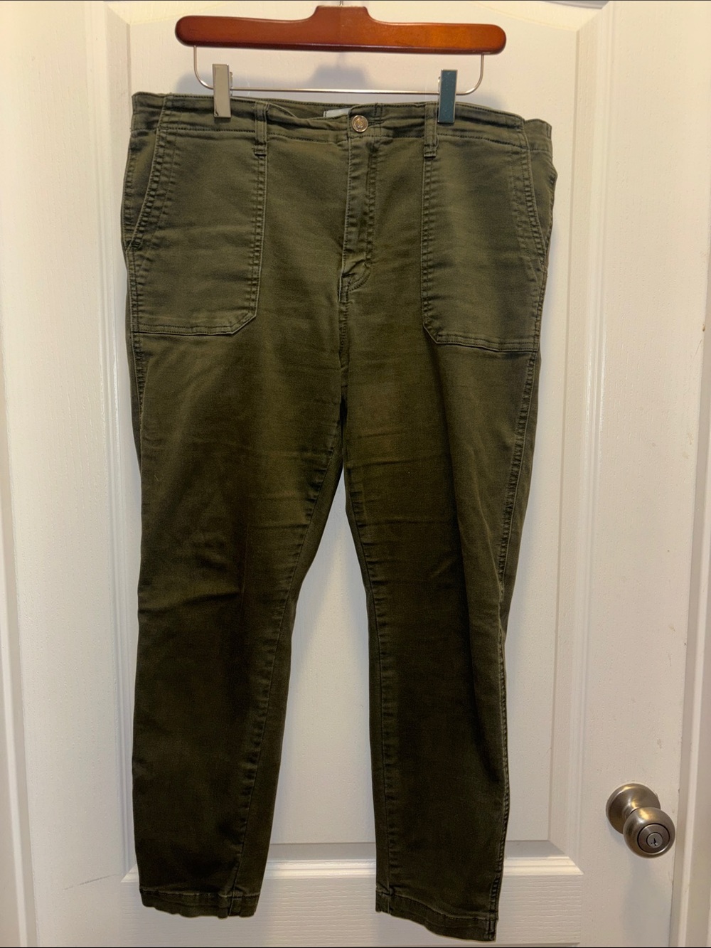 Women's Skinny Jeans in Olive Green - Slim Fit Size 32